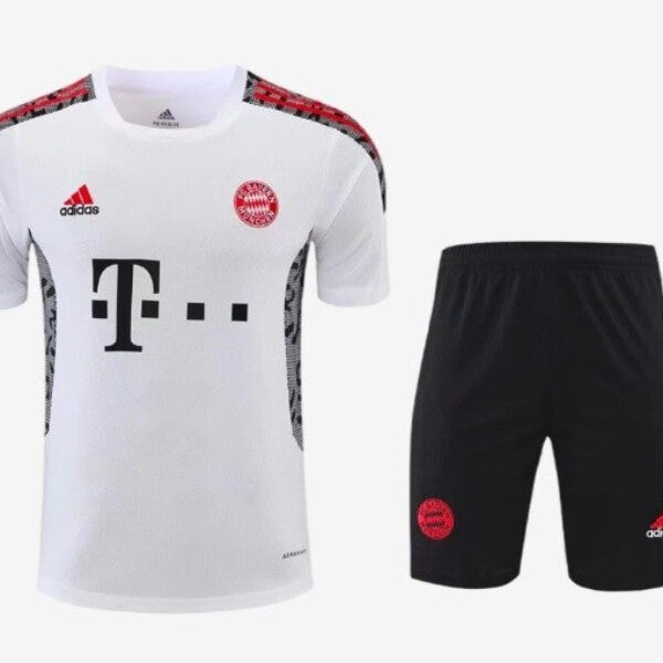 TRENING KOMPLET FC BAYERN 2022/23