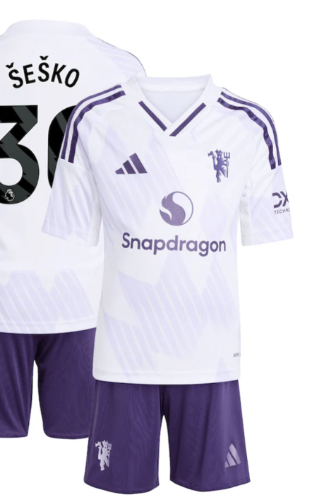 TRETJI OTROŠKI KOMPLET MANCHESTER UNITED 2025/2026 - ŠEŠKO #30 - slika 2
