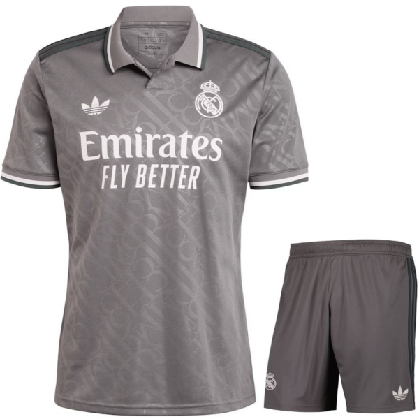 TRETJI OTROŠKI KOMPLET REAL MADRID 2024/2025